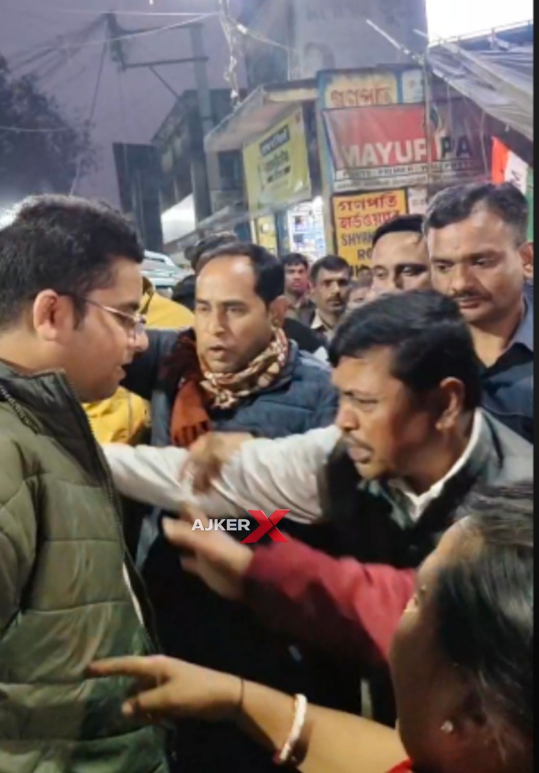 সোনামুখীতে বিধায়কের উপর হামলার অভিযোগ, তৃণমূল-বিজেপি অভিযোগ পাল্টা অভিযোগ